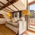 Navona Historic Lovely Terrace Apartament *