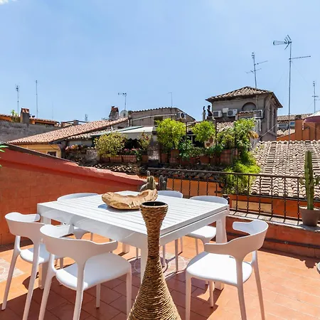 Navona Historic Lovely Terrace