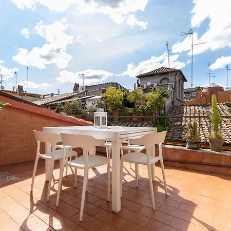 Navona Historic Lovely Terrace *