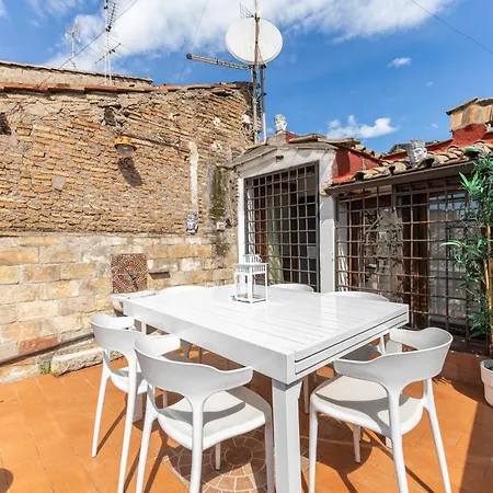 Navona Historic Lovely Terrace Apartment Rom