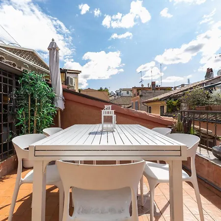 Navona Historic Lovely Terrace Apartment Rom