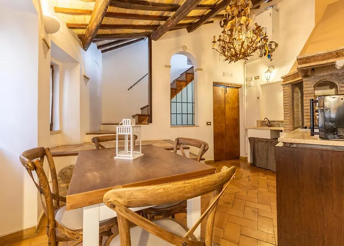 Navona Historic Lovely Terrace *